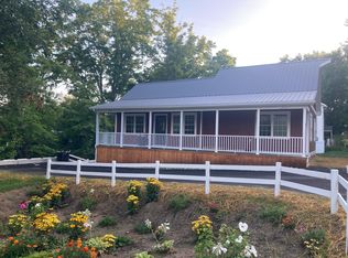 6 French St, Hadley, MA 01035