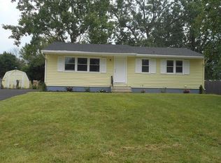 64 Campus Dr, Rochester, NY 14623