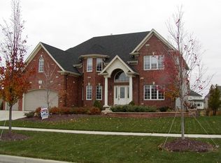 3319 Danlaur Ct, Naperville, IL 60564