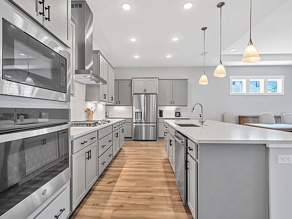 2nd image of 117 River Rise Way