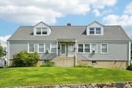 Rockland Ave-S3008-001.jpg