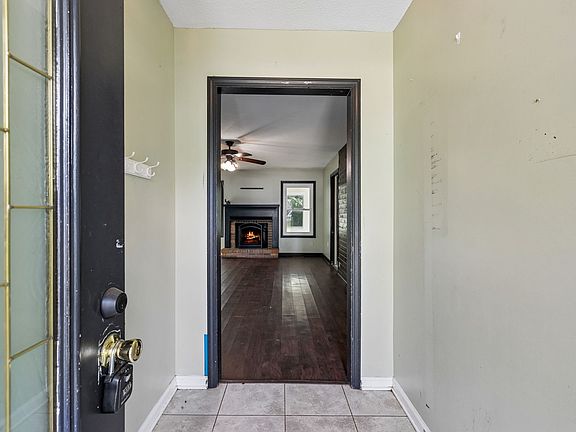 5th image of 3361 Backridge Rd