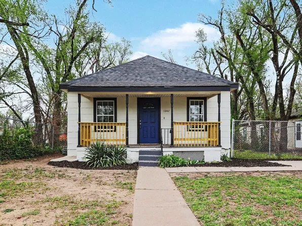 1242 N Ohio Ave, Wichita, KS 67214