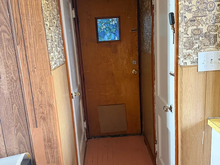 15 Henry St #1 — Photo 14