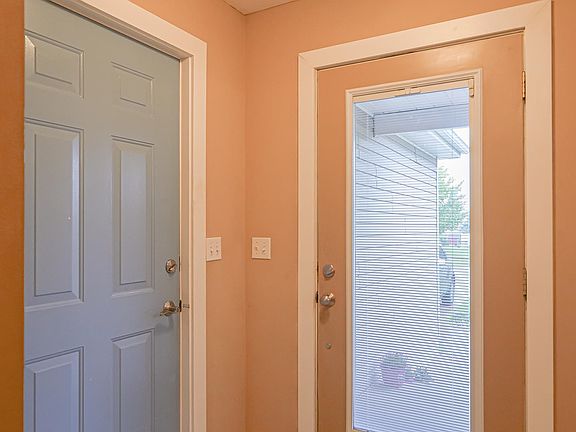 2nd image of 1615 Gander Hill Dr