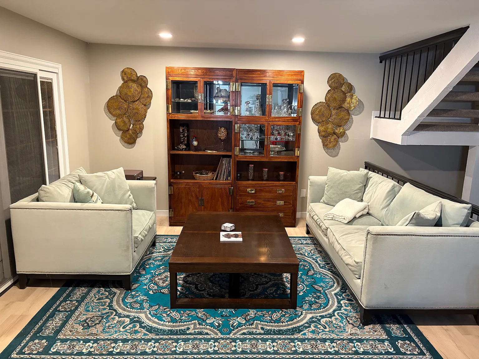 4 bed, 2551 sqft, $6,000 — Photo 2