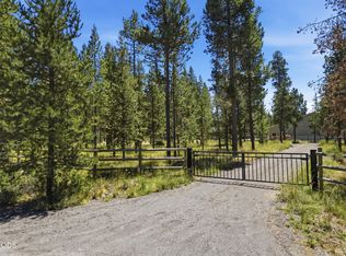 17043 Elsinore Rd, Bend, OR 97707