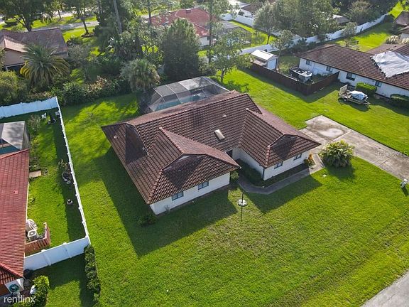 4th image of 9R Village Ln