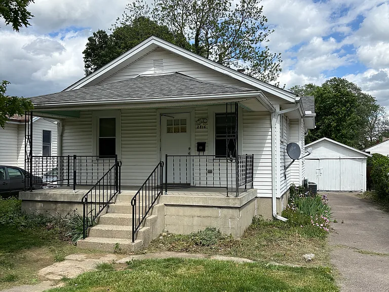 2816 Ferncliff Ave — Photo 9