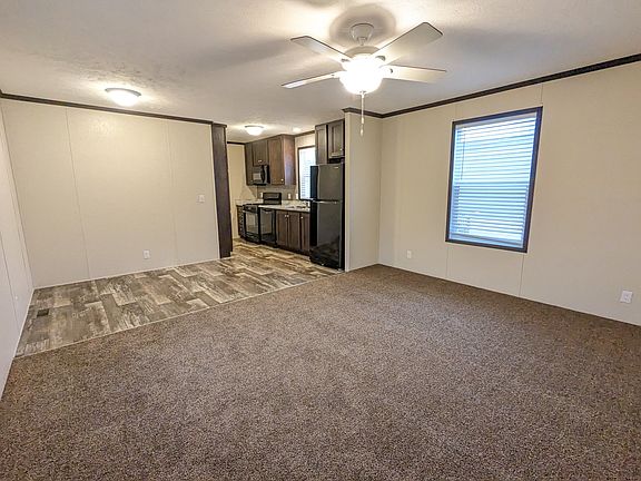4th image of 130 Texas St #130