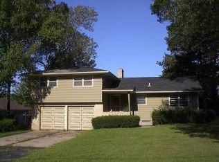 2891 Bible Camp Rd, Mc Farland, WI 53558