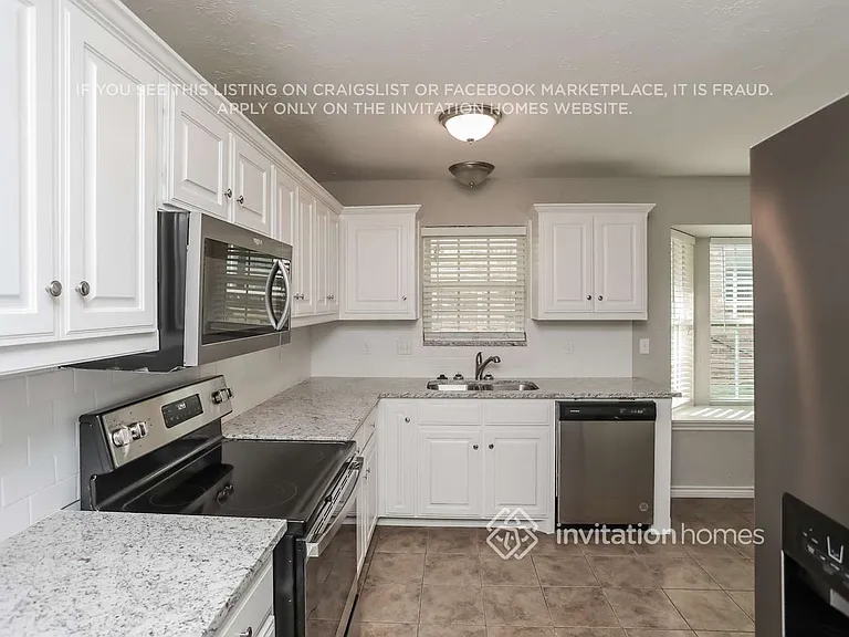 2311 Statler Dr — Photo 7