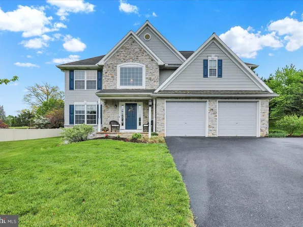 201 Cedar Holw, Manheim, PA 17545