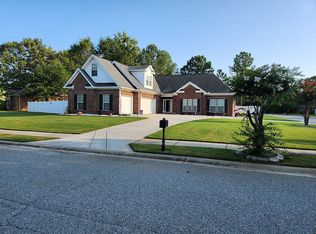 102 Shadow Lawn Dr, Byron, GA 31008