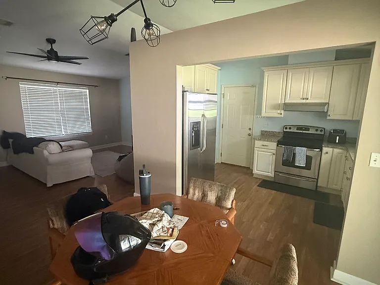 Valley Green Dr — Photo 3