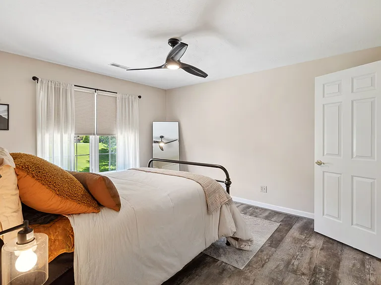 2504 Ron Dr — Photo 39