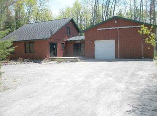6987 Doyle Dr, Presque Isle, MI 49777