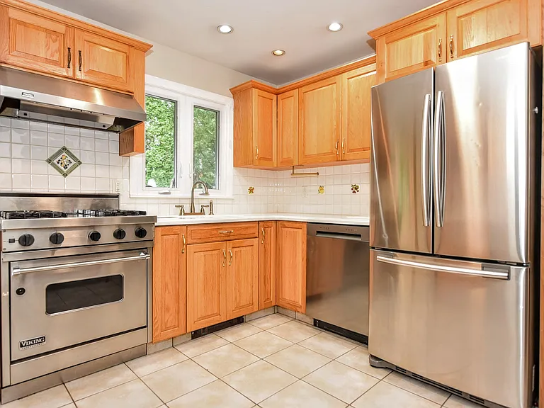 Kitchen View 3
