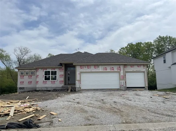 10309 N Flora Ave, Kansas City, MO 64155