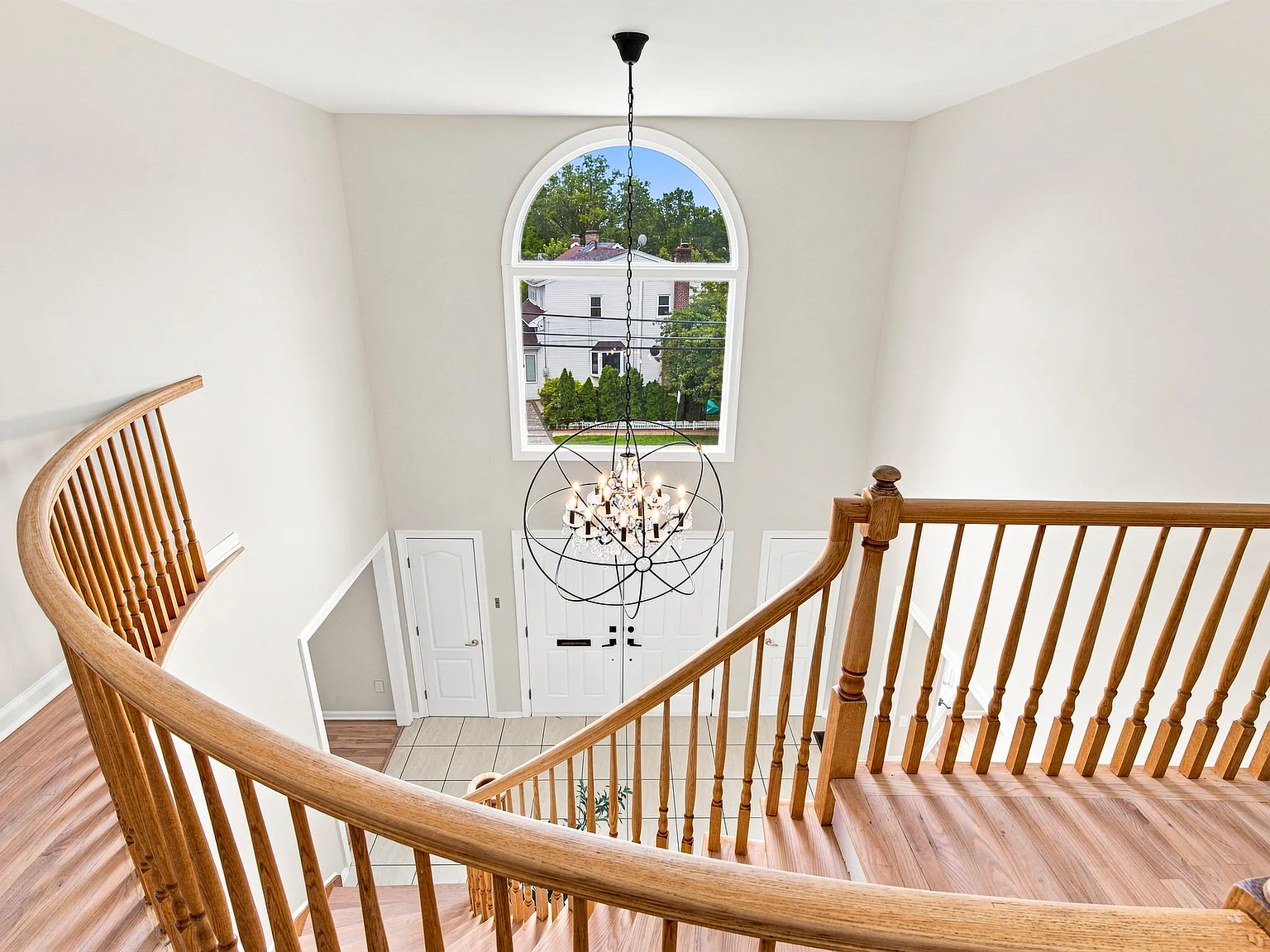 5 bed, $6,000 — Photo 4