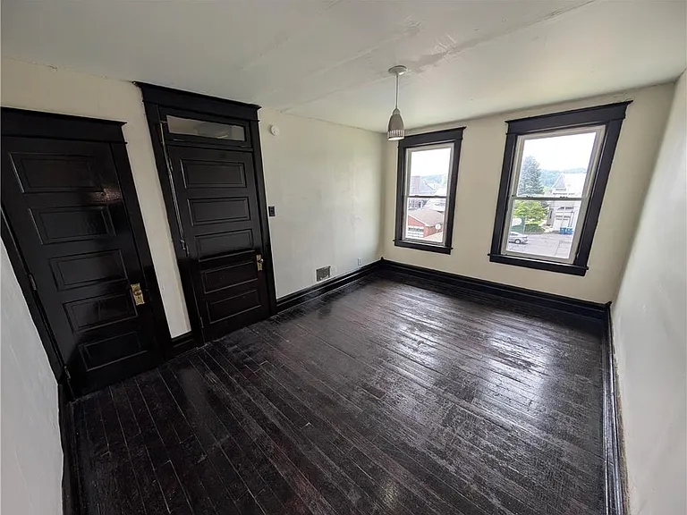 2132 Lincoln Ave — Photo 17