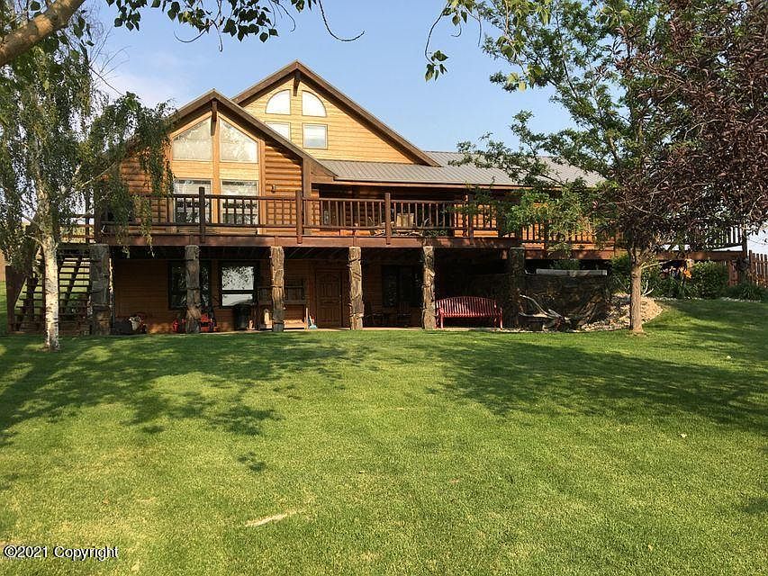 1st image of 62 Alpine Dr