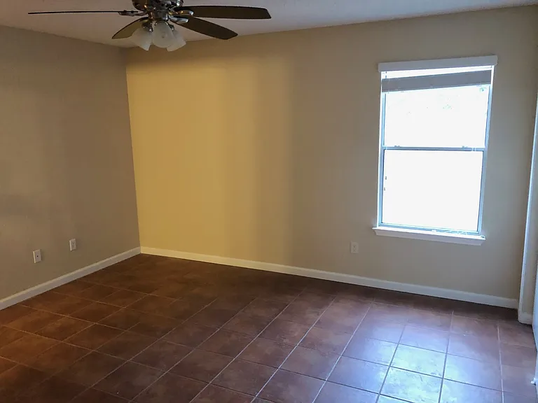 1707 Fairweather Way — Photo 4