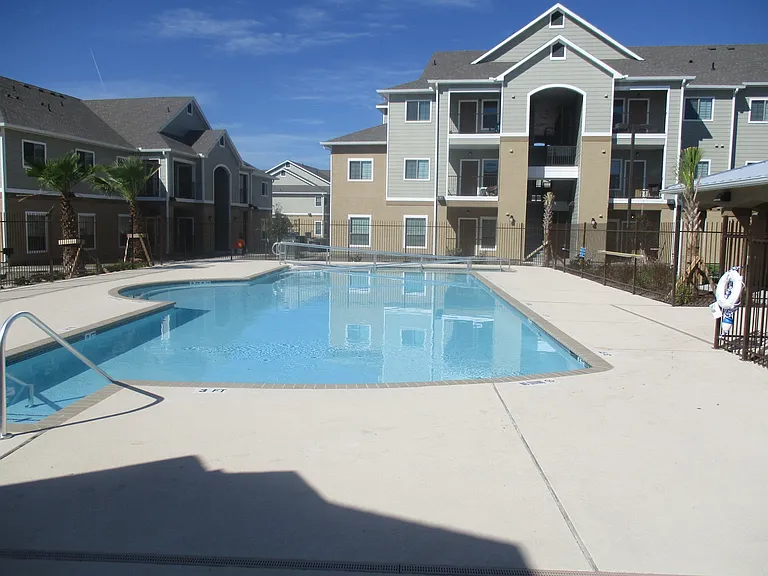 5201 Kostoryz Rd #5201-1401 — Photo 9
