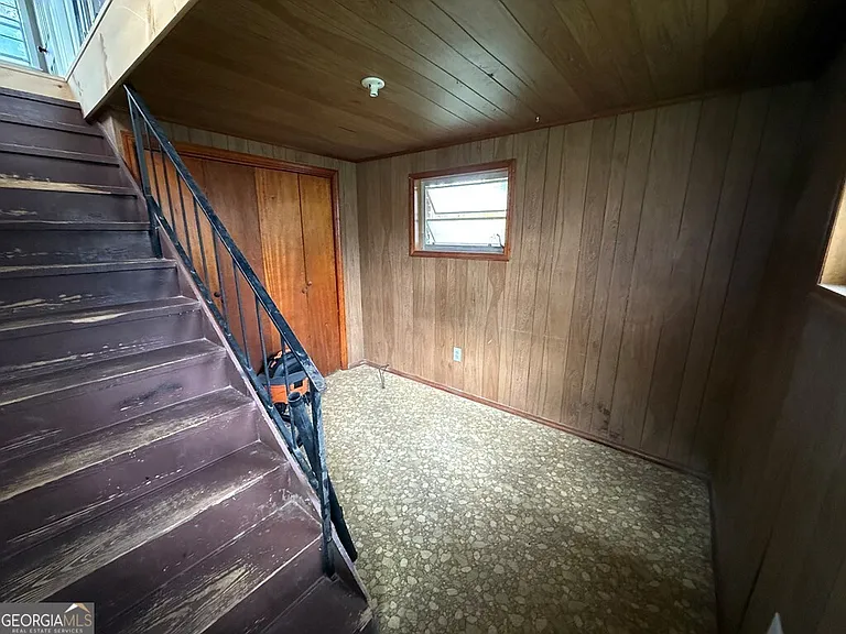 412 Roberson St — Photo 47