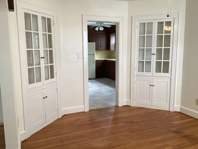 225 N Grant St — Photo 18