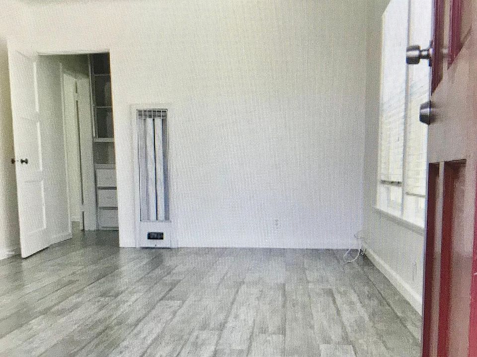 1st image of 152 Ximeno Ave