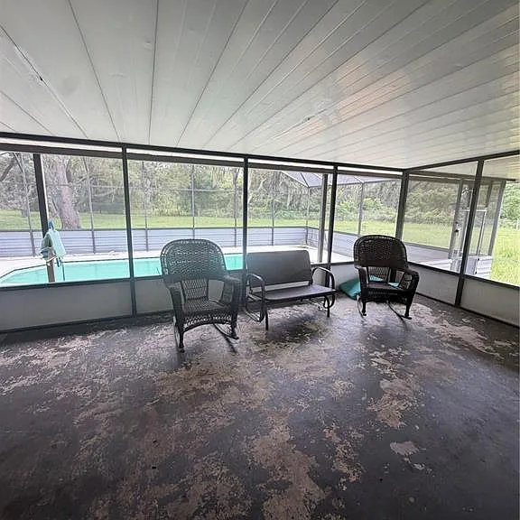 6828 State Road 33 — Photo 26