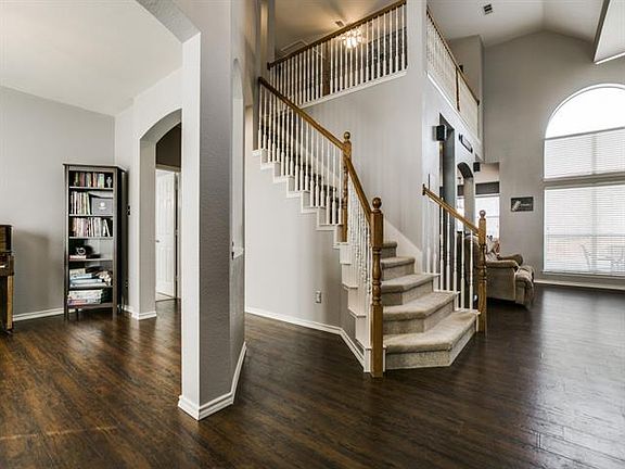 4th image of 4024 Caldwell Ave