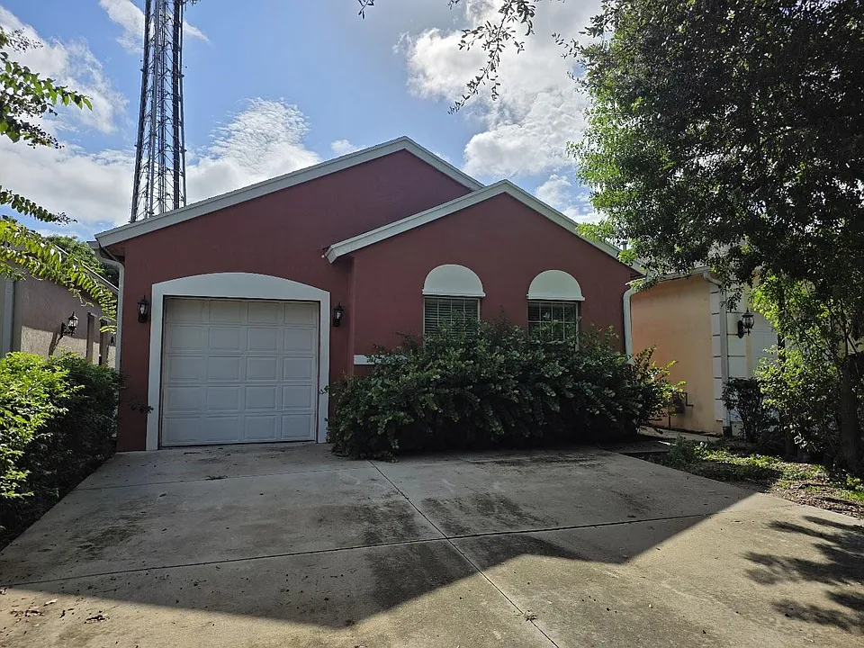 4325 Coquina Winds Way
