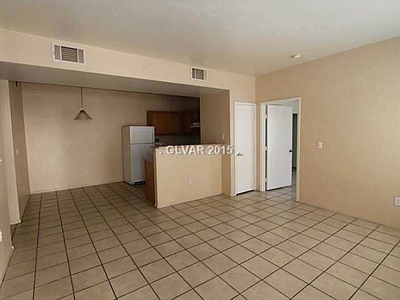 5th image of 2071 Hussium Hills St Unit 103
