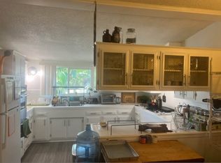 15061 Archwood St #21, Van Nuys, CA 91405