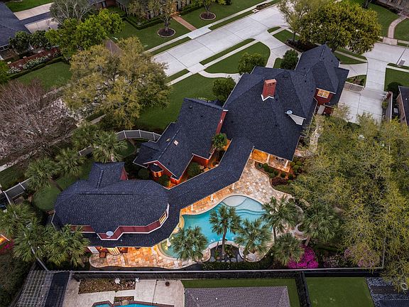 5th image of 2821 Reynolds Ln