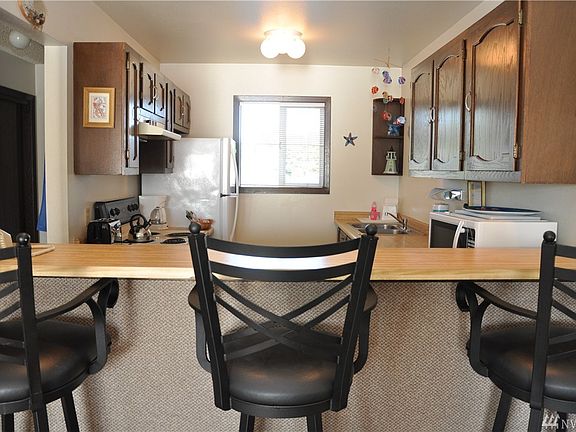2nd image of 210 26th St NW #317/8