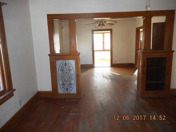 3rd image of 2518 Knight Ave