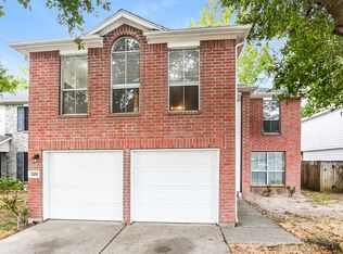8727 Roaring Point Dr, Houston, TX 77088