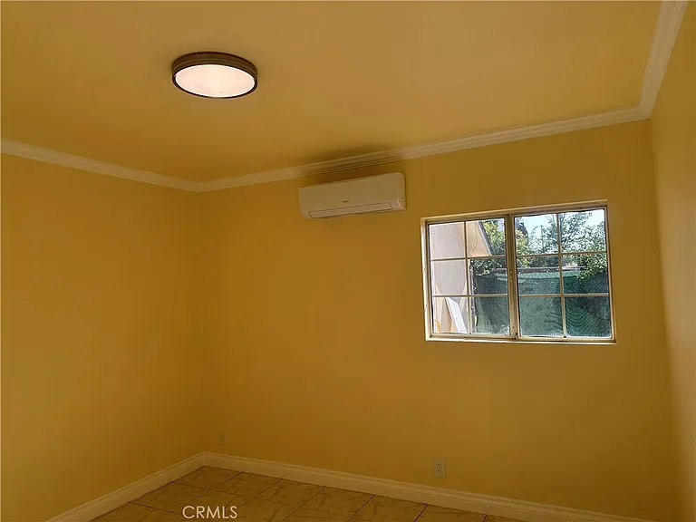 10534 Daines Dr — Photo 5