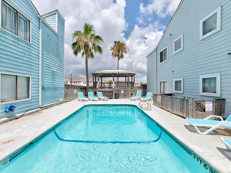 15010 Leeward Dr #2-ID1268401P — Photo 8