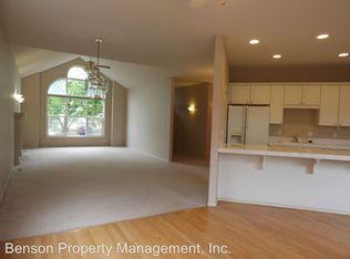 964 NE Pacific Dr, Fairview, OR 97024