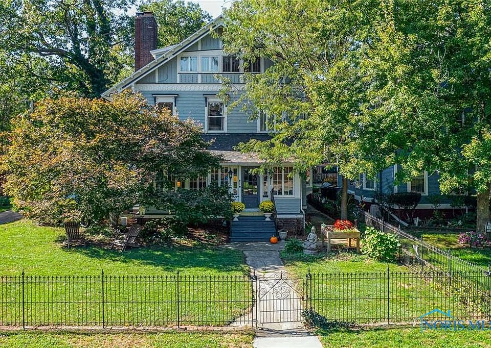 2347 Robinwood Ave, Toledo, OH 43620 MLS 6079091 Zillow