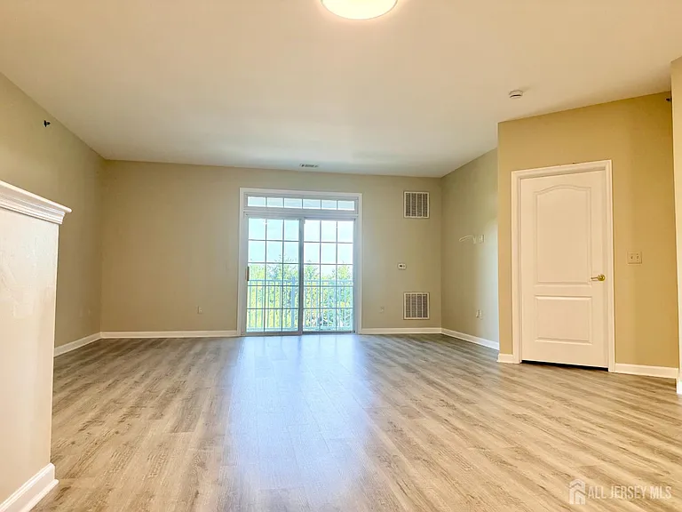 3032 Edward Stec Blvd — Photo 6