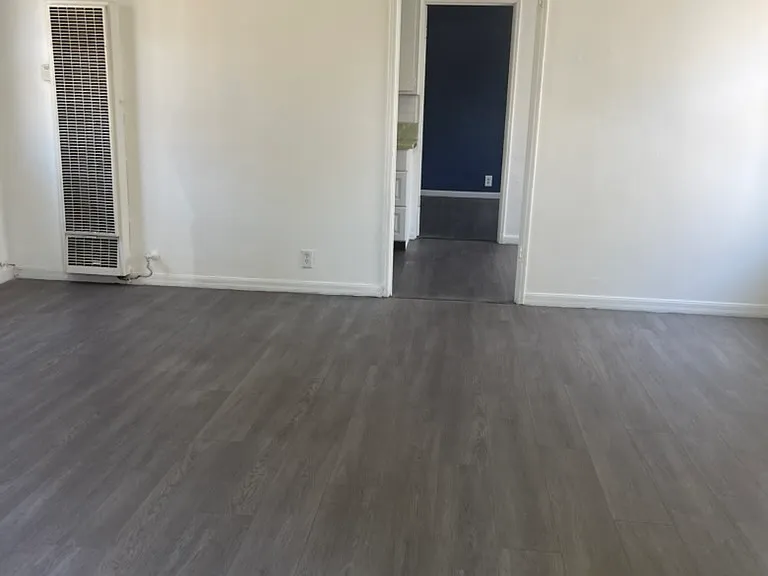 1812 S Curson Ave — Photo 8