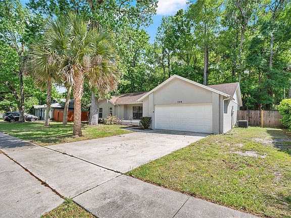 4th image of 709 Sailfish Rd