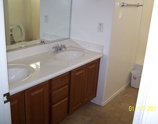 1st image of 2479 E Sequoia Dr