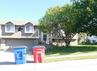 10860 Newport Ave, Omaha, NE 68164