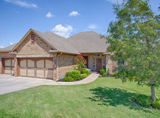 18908 Butterfly Blvd, Edmond, OK 73012